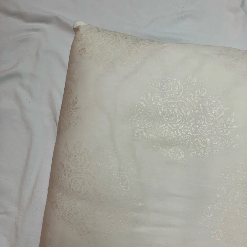 2 Ralph Lauren Polyester Fill Bed Pillow Cotton Cover White USA Made 20 X 28
